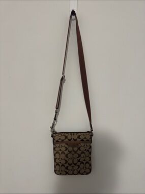Vintage Y2K Coach Brown Signature Crossbody Bag